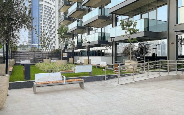 Amazing 1br With Beautiest View of Dubai Skyline