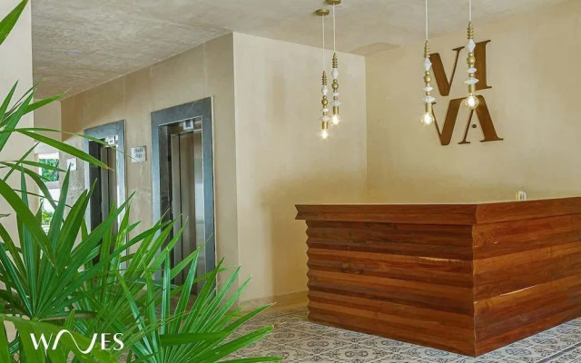 2 Br. Roof W/infinity Pool + Jacuzzi Spacious