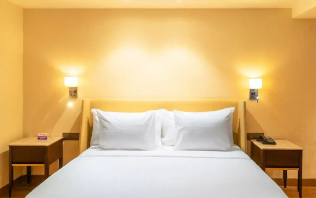 Clarks Inn Suites Hyderabad Airport