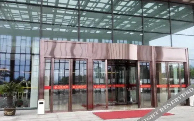 Sanfangxiang Jinling Hotel