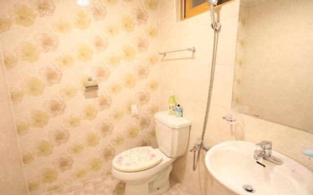 Pohang Youngildae Guesthouse - Hostel