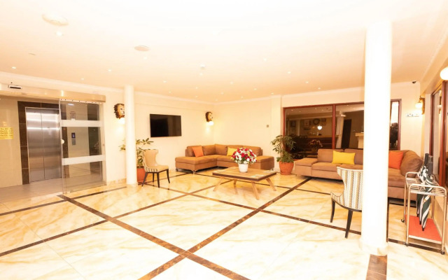 West Lerruat Hotel