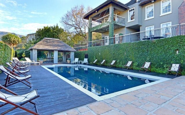 Alphens Edge Boutique Retreat