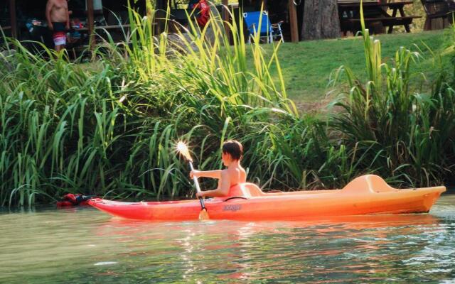 2 Son's Geronimo - Birdhouse Cabin