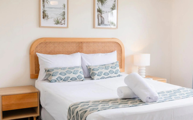 Palm View Holiday Apartments