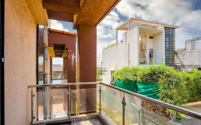 OYO 22027 Home Graceful 3BHK Lonavala