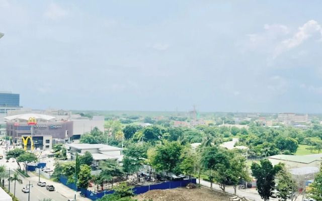 A Luxurious 1BR Apartment