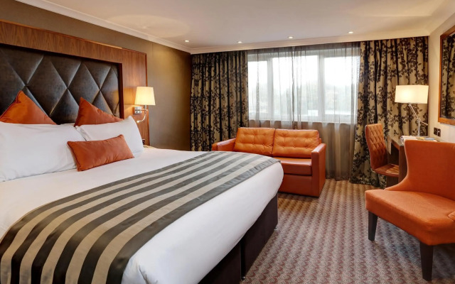 Frensham Pond Country House Hotel & Spa