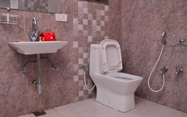 OYO 2316 Home Stay Hotel Forest Eco