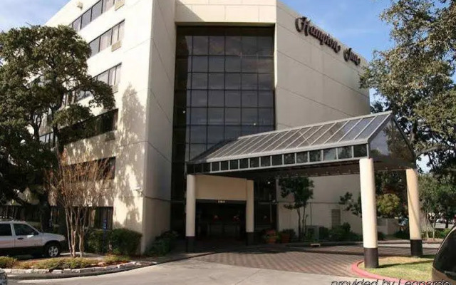 Quality Inn near Six Flags