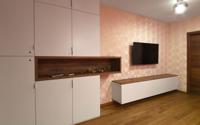 Luxury Apartments Adelka