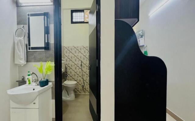 BluO 2BR Jaipur - Lift, Balcony, Parking, Terrace