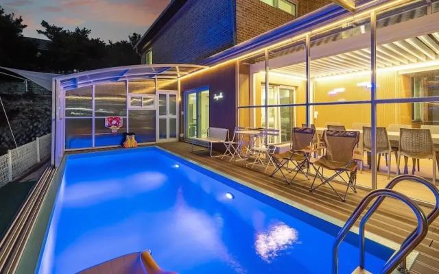 Gapyeong Jinikidsdogchaepoolvilla