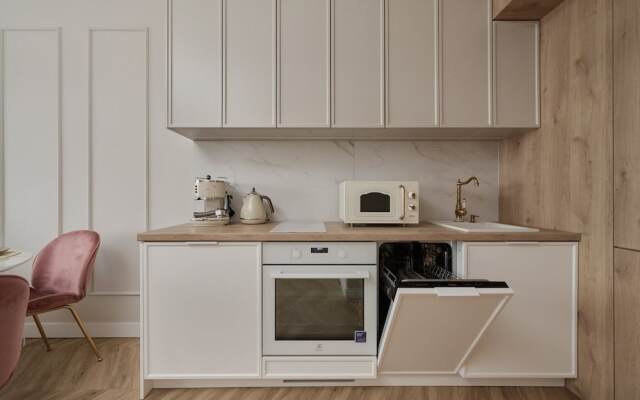 Krakowska Apartment by Renters Prestige