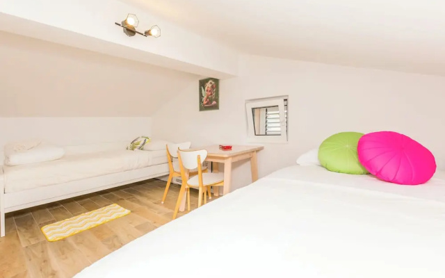 Apartments Mir