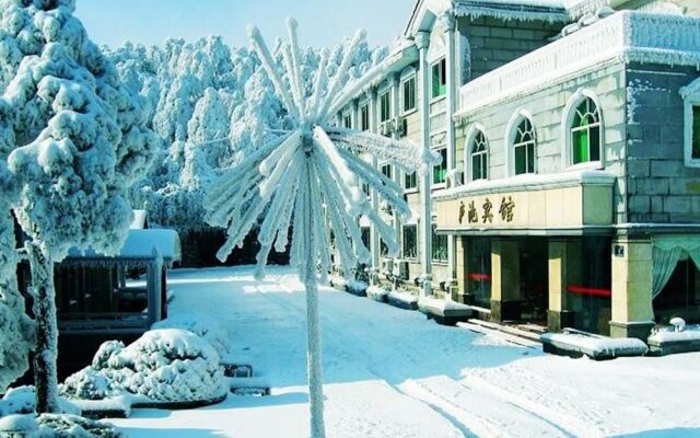 Lu Chi Hotel - Lushan