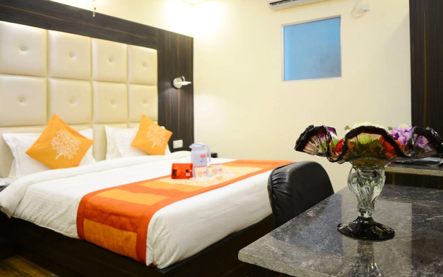 Hotel Kapoor Inn by OYO Rooms