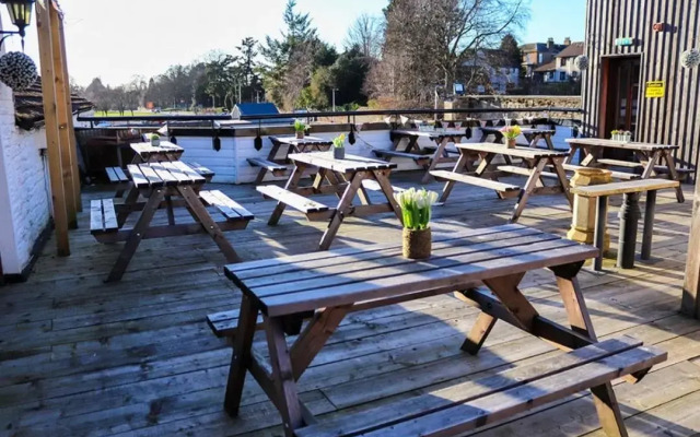Royal Hotel Angus