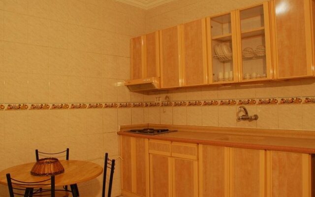 Lafontaine Alsaad Suites