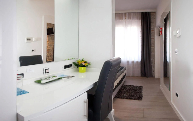 Authentic Luxury Rooms