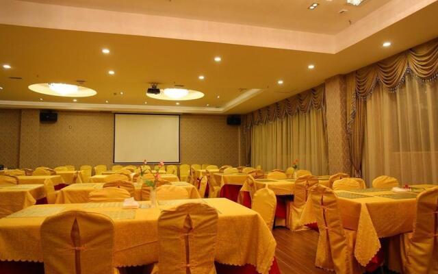 Oman TON Hotel