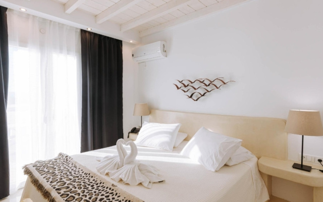 Nicolaus Club Prime Naxian