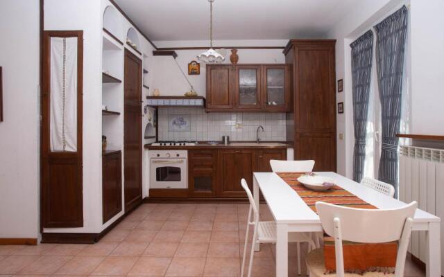 M294 - Marcelli, bilocale con terrazzo a due passi dal mare