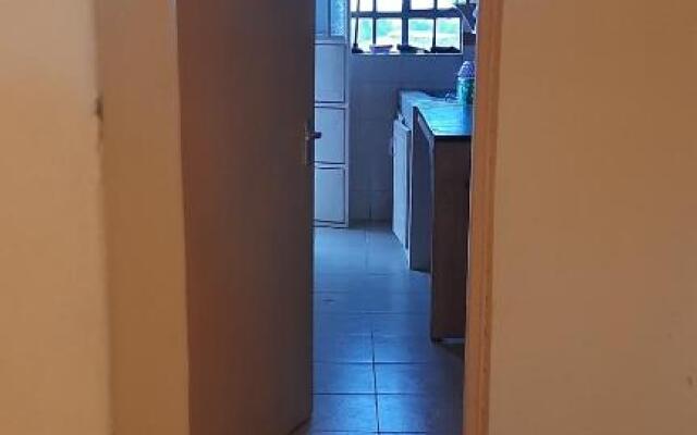 Delly's fully furnished Lovely 1bedroom Rental Unit