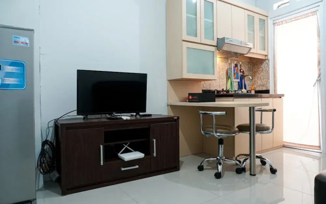 Tranquil Green Pramuka 2BR Apartment near Shopping Center