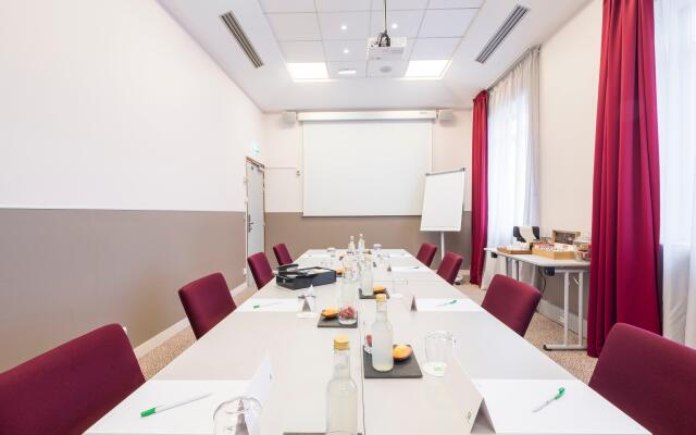 Holiday Inn Paris Marne La Vallee