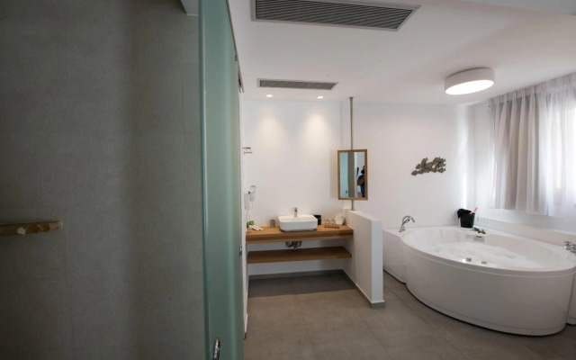 Natura Luxury Boutique Hotel Skopelos