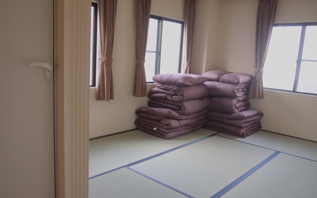 GUEST HOUSE SONOMAMA - Hostel