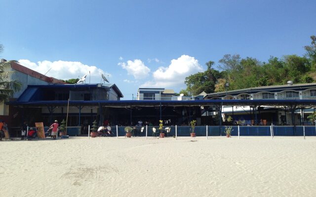 Blue Rock Beach Resort