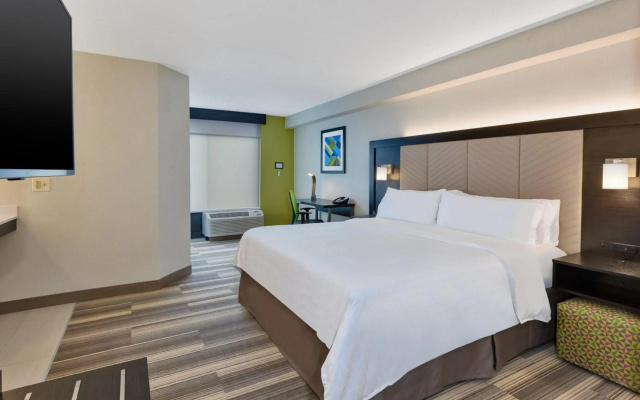 Holiday Inn Express & Suites Blacksburg - University Area by IHG