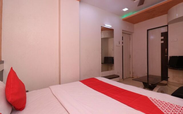 OYO 12769 Hotel Artland