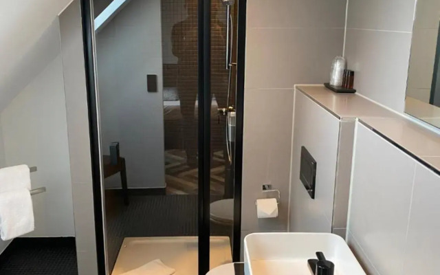 Munich Deluxe Hotel