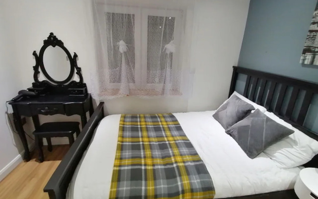 Lovely 2-bed Apartment in Coventry