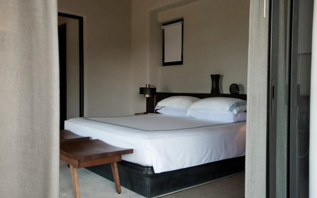 Thompson Zihuatanejo, A Beach Resort, by Hyatt