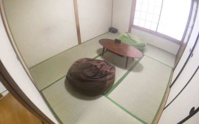 Hanazono Kita Terrace House