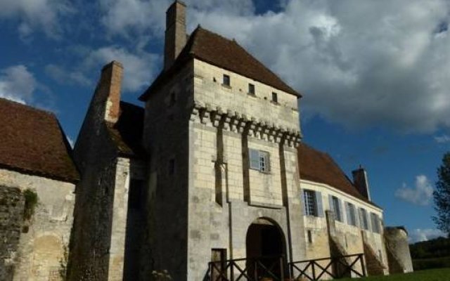 Chateau monastere de la Corroirie