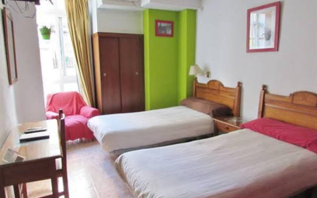 Hostal Nuevas Naciones