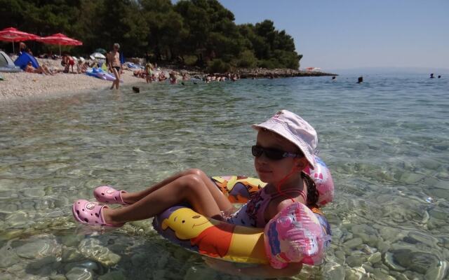 Heated Infinity Pool, Family Apartment With Panoramic sea View 3