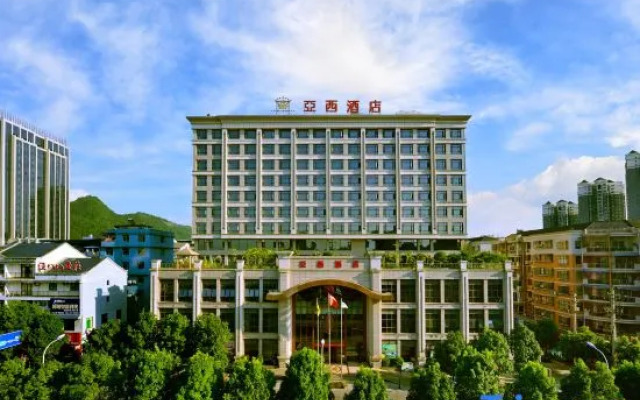 Yaxi Hotel