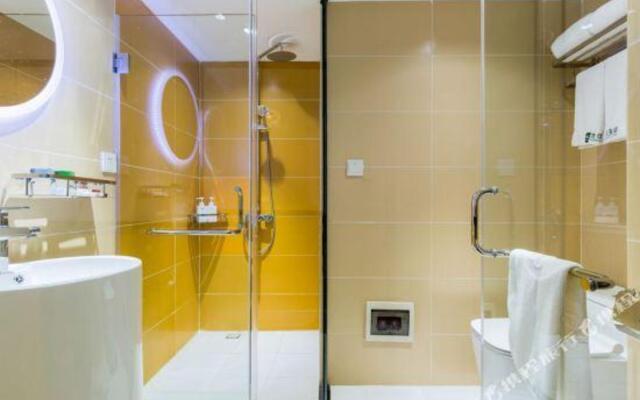 Luoke Hotel (Chongqing Shapingba)