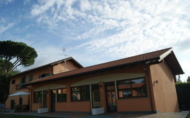 Villa Giuseppe Bernabei Guest House