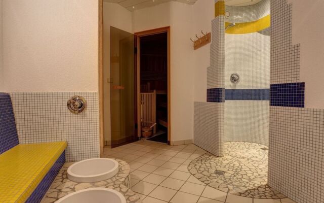 Beautiful Apartment in Sankt Anton Am Arlberg with Sauna