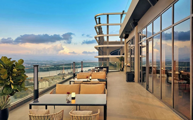 Pullman Hai Phong Grand Hotel