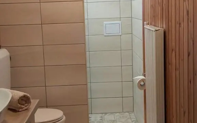 Diofa Vendeghazak