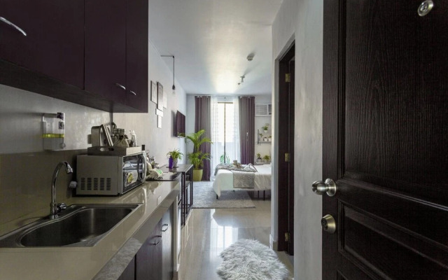 Buenbyahe Rooms  F Residences near Edsa