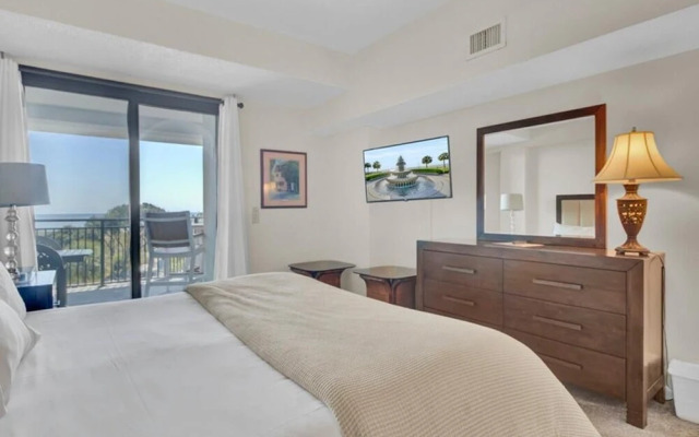 Shipwatch 308b by Wild Dunes, Oceanfront Condo With Resort Amenity Access